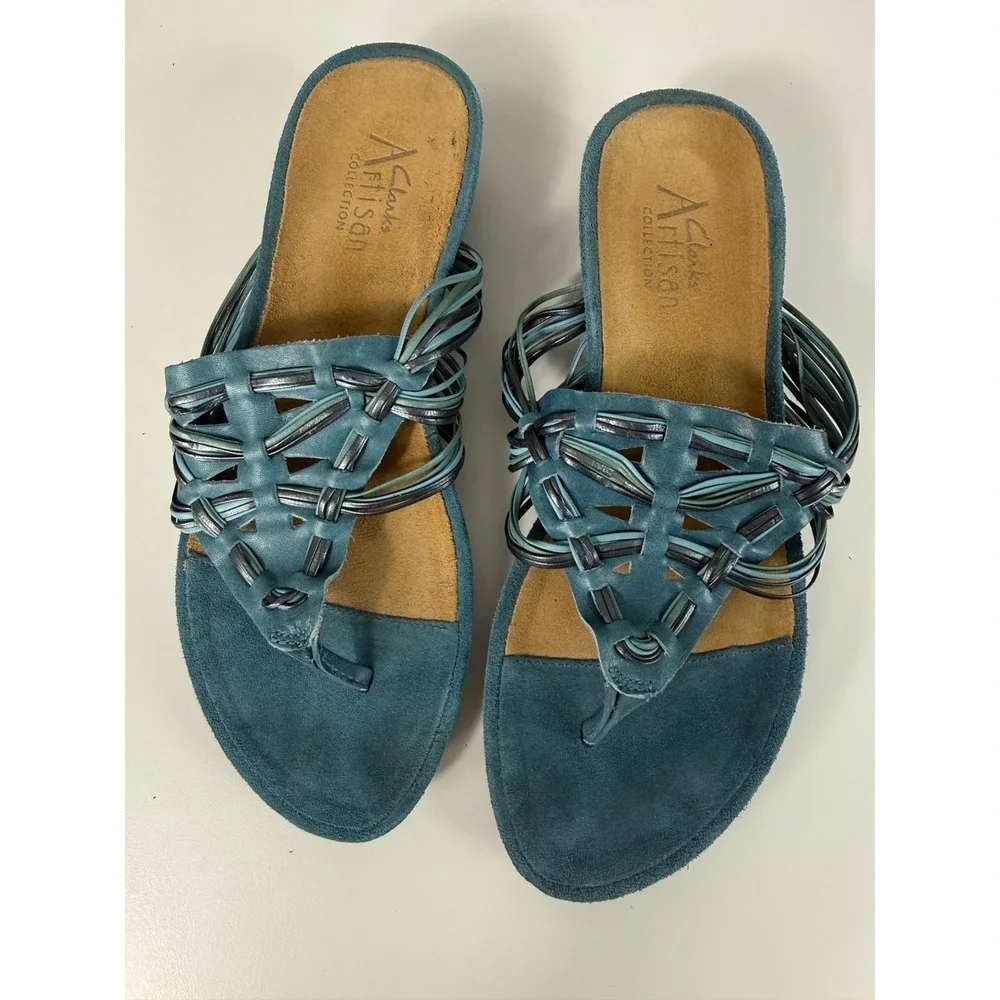 Clarks Artisan Teal‎ Suede Thong Sandals Women Size 7 Boho Slide